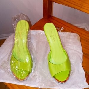 Womens heeled sandals